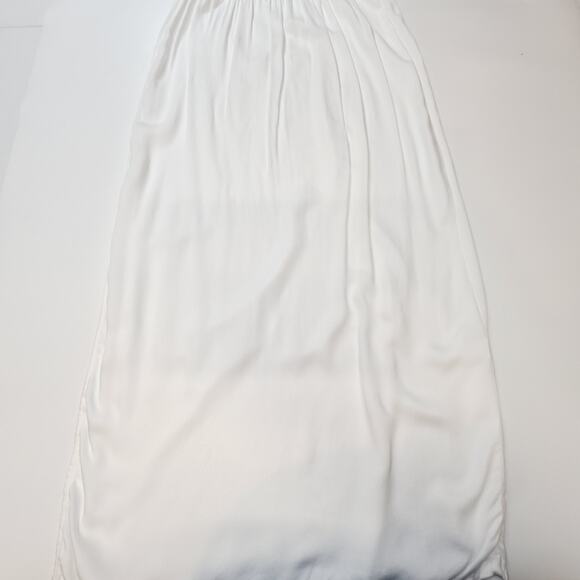 Lovers and Friends Forget Me Knot Maxi Dress in White Medium - Picture 6 of 13
